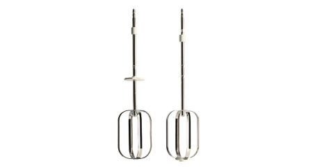 Beaters and dough hooks included