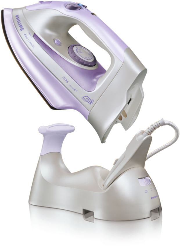 Cordless steam iron