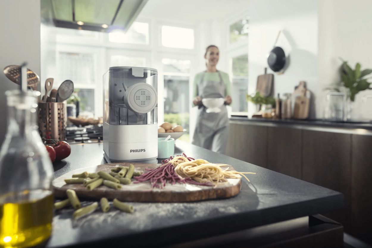 Viva Collection Pasta maker accessory HR2484/00 | Philips