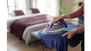 Dryppstoppsystemet holder klærne flekkfrie mens du stryker