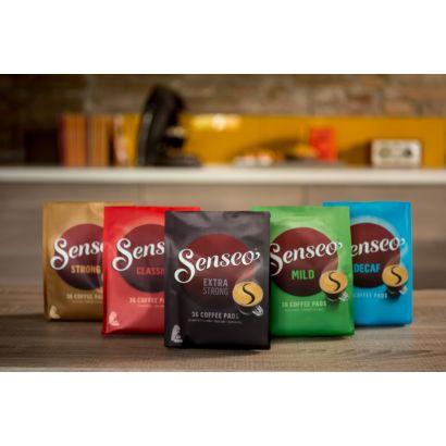 Kaffe af SENSEO®-kvalitet beriget med opskummet mælk