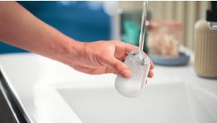 Detachable water tank: for easy refills and no spills