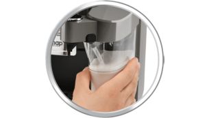 Milk drinks at just one touch with integrated milk carafe
