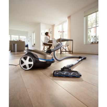 Pilnvērtīgs sniegums dziļai tīrīšanai.