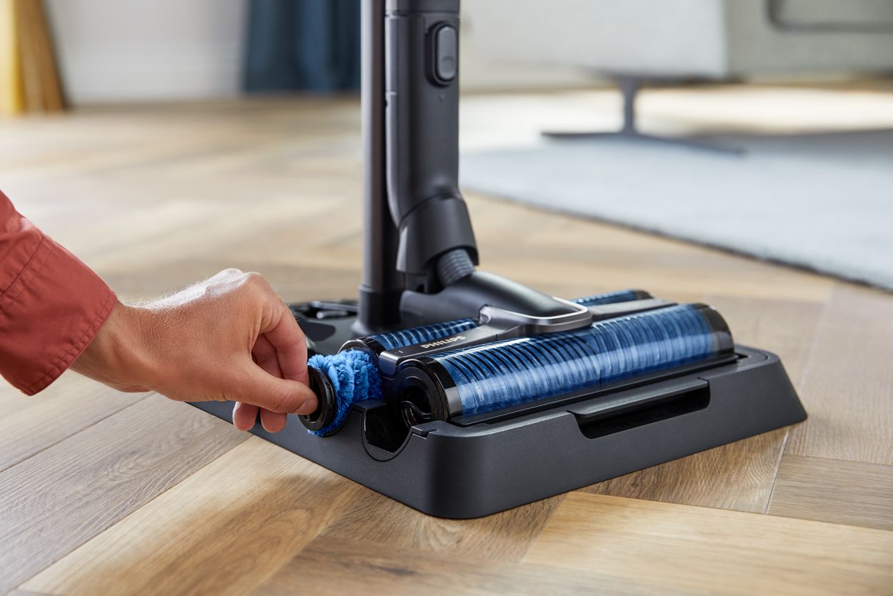 AquaTrio Cordless Accessories Replacement Brushes XV1793/01 | Philips