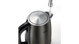 Easy lid and spout filling