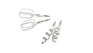 Beaters and dough hooks included