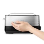 Der gan biezās, gan plānās šķēlēs sagrieztai maizei