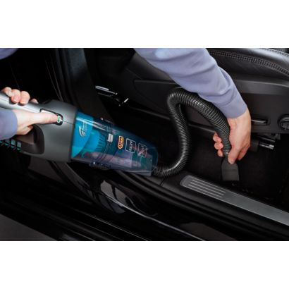 Vienkārša automašīnas tīrīšana