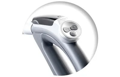 Handy remote control to change the suction power