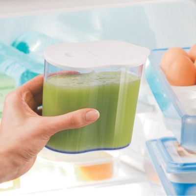 La jarra mantiene los jugos frescos durante más tiempo.