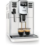 3 tipos de bebidas com café a partir de grãos frescos facilitadas