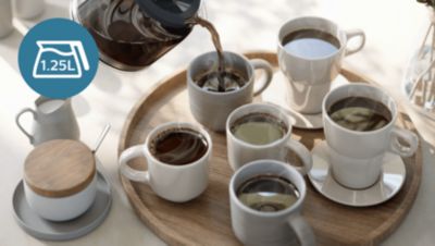 Izbaudi līdz 10 tasītēm karstas kafijas, izmantojot 1,25 L tilpuma krūzi.