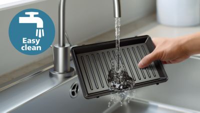 Removable non-stick plates for easy clean-up