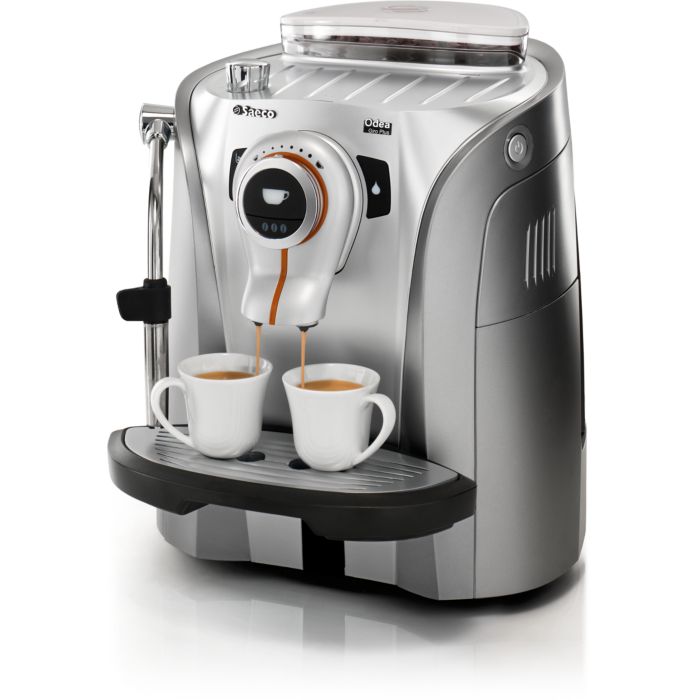 Espressomachine met een trendy en functioneel ontwerp