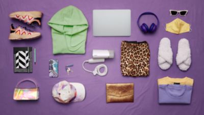 Compact and foldable steamer, easy to use and store