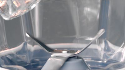 Izturīgi nerūsējošā tērauda asmeņi