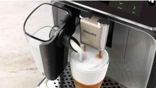 Create silky smooth milk froth with LatteGo milk system