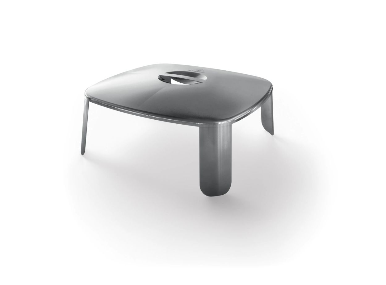 رقائق البطاطس والتورتيلا والفواكه المجففة المحضّرة في المنزل