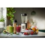 Легко смешивает, рубит и измельчает