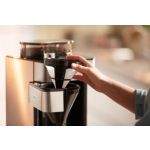 Product in Use Photo Philips Grind & Brew Coffee maker HD7753/00 的缩略图