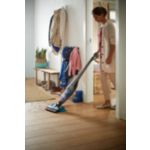 Sesa in čisti hkrati.