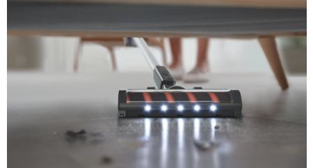 تُظهر الفوهة LED الغبار المخفي وتوجه كل حركة.